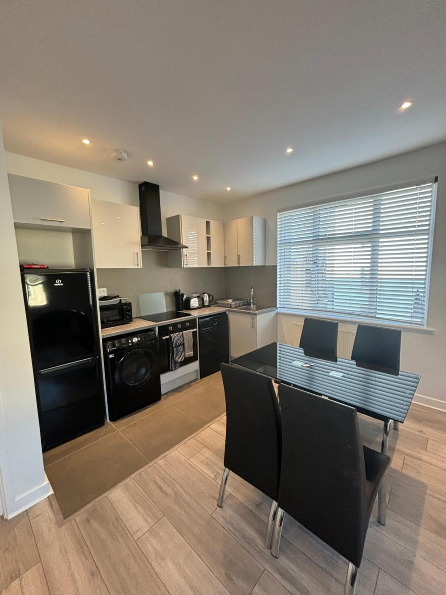 แอคเซส ออสตัน Apartment ลอนดอน ภายนอก รูปภาพ