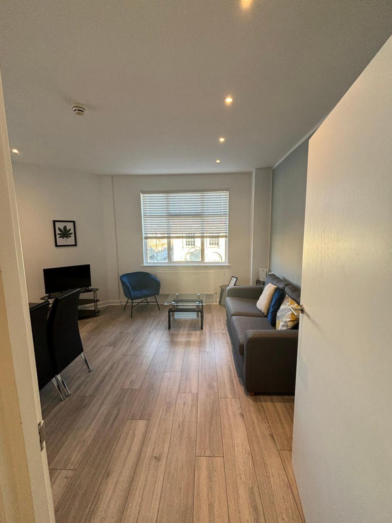 แอคเซส ออสตัน Apartment ลอนดอน ภายนอก รูปภาพ