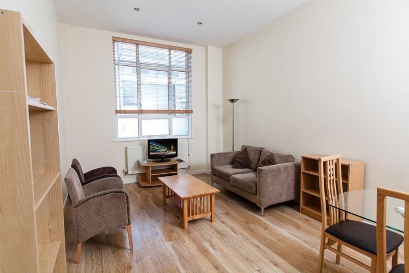 แอคเซส ออสตัน Apartment ลอนดอน ภายนอก รูปภาพ